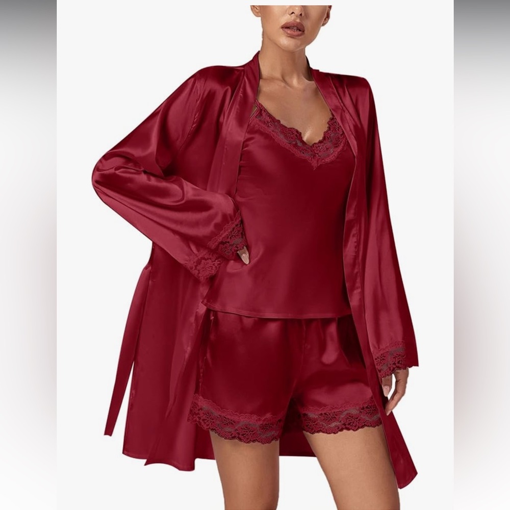 Elegant Women's Satin Pajama Set in Red